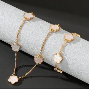 Women’s 5pcs/set  white Fashionable Lucky Flower design Jewelry set